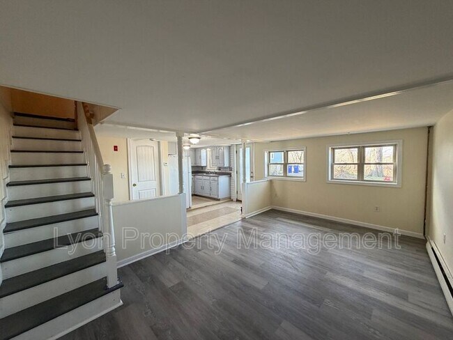 Photo - 35 Albert Ave