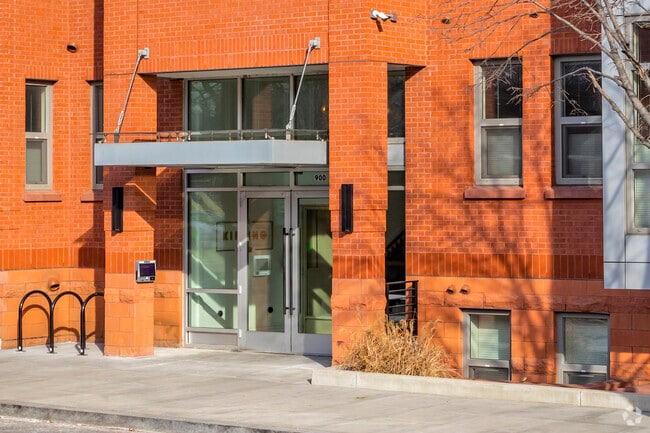 Entrada - Kipling House