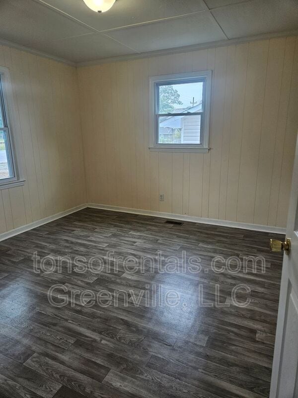 Photo - 733 Fairfax St