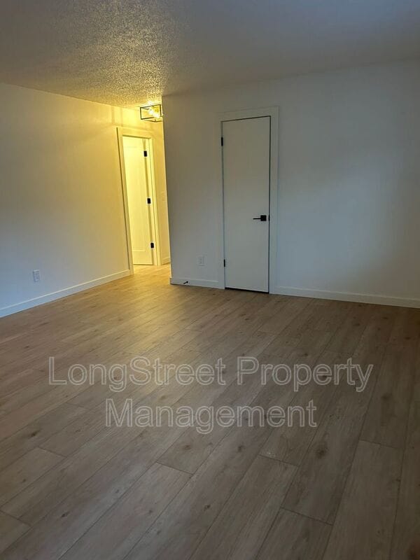 Photo - 11380 SW Greenburg Rd Unidad 4