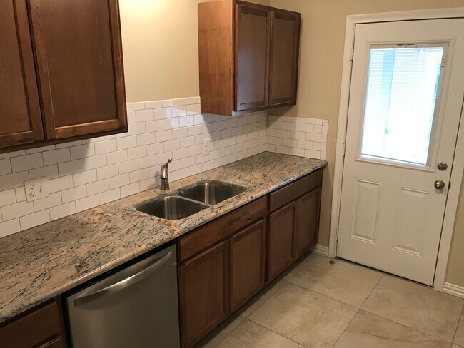 Photo - 2725 Forest Park Blvd