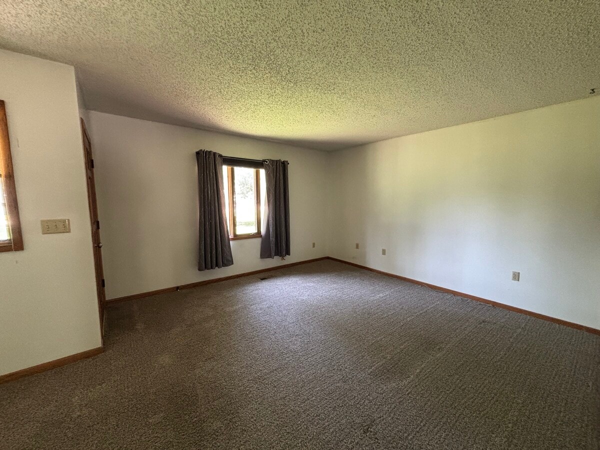 Photo - 220 E 2nd Ave Condo