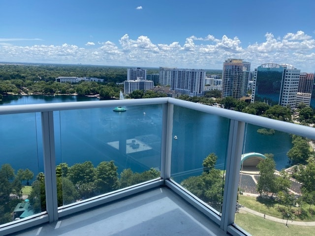 Photo - 150 E Robinson St Unidad 1801