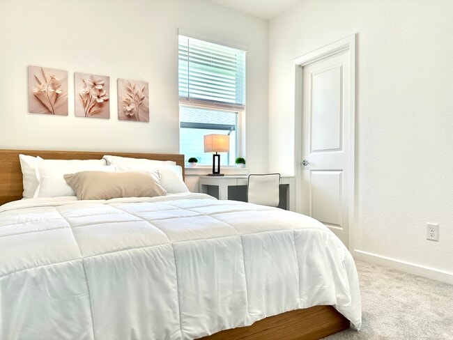 Building Photo - 7334 Grand Mason Dr