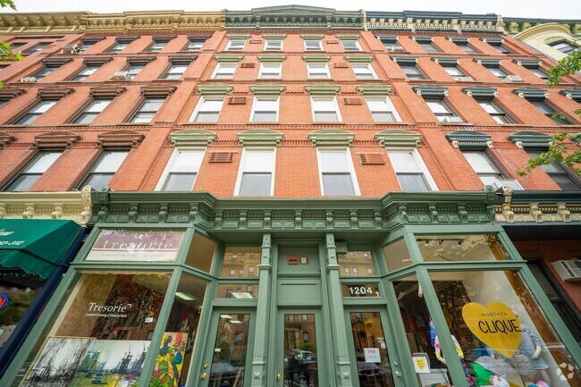 Building Photo - 1204 Washington St Unit 5S Rental