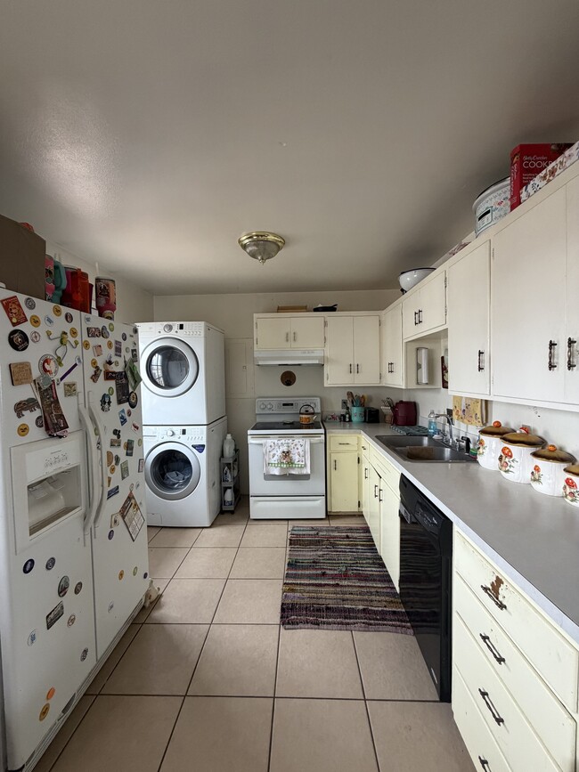 Photo - 1672 W Wyoming Ave