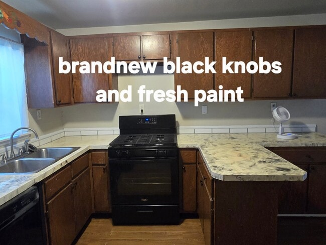 Photo - 630 E St Vrain St