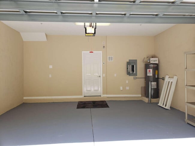 Photo - 356 W Thatch Palm Cir