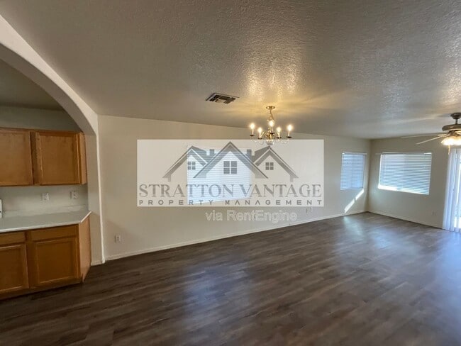 Photo - 2643 S 84th Gln