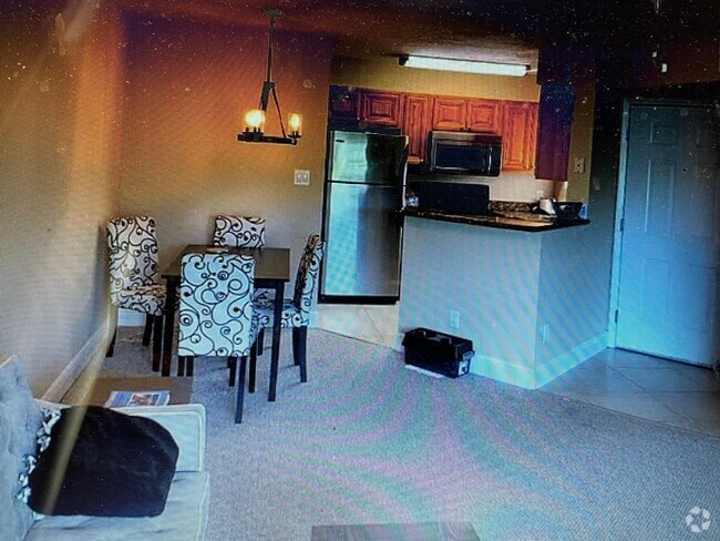 Building Photo - 650 Is Clb Ct Unit 139 Rental