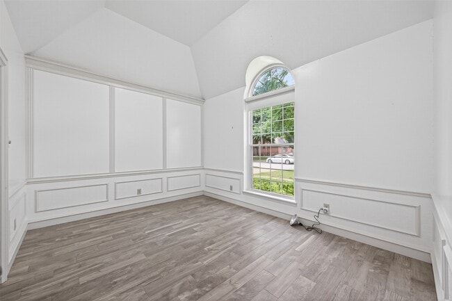 Photo - 15106 Dawnbrook Dr