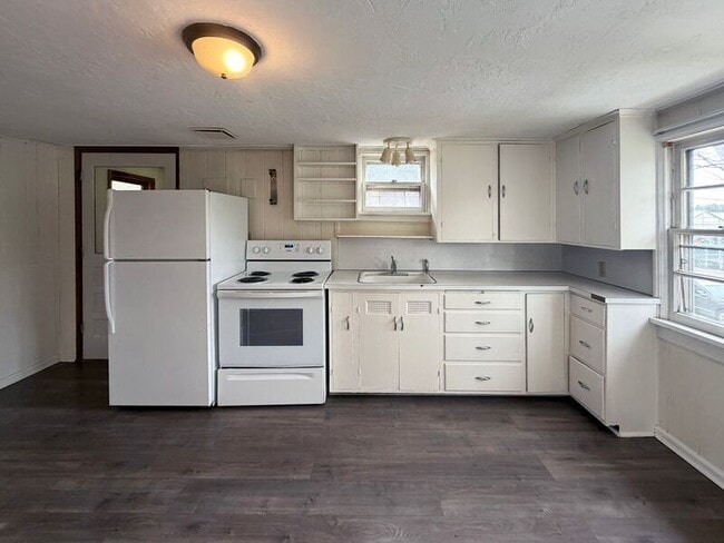 Photo - 539-2 Madison Street