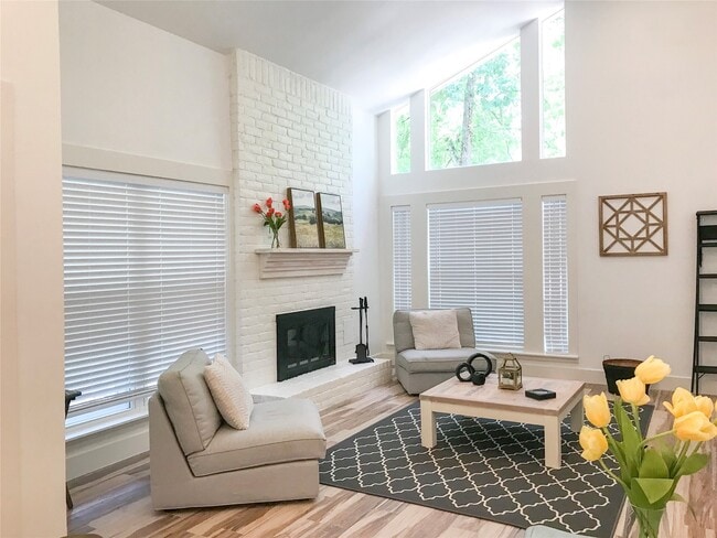 Photo - 5 Sandlily Ct