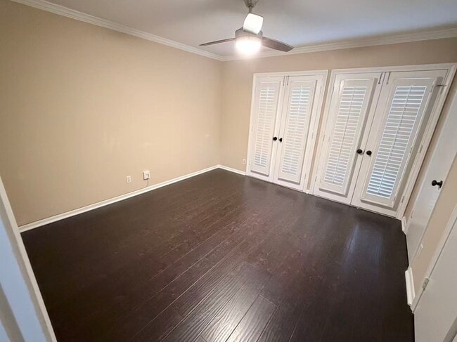 Photo - 12743 Huntingwick Dr Unit 149