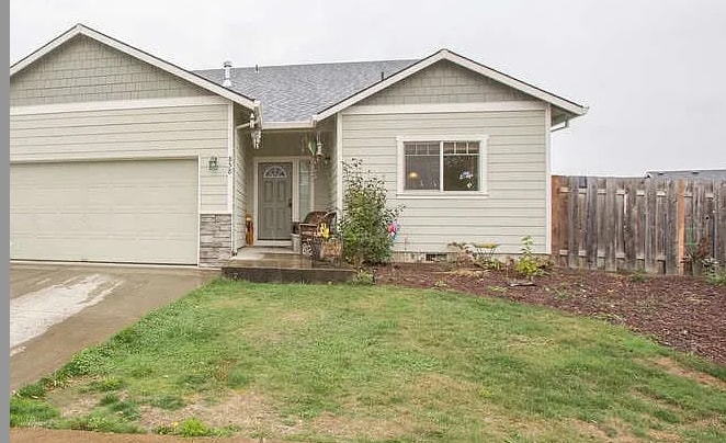 Photo - 858 Rachel Ln