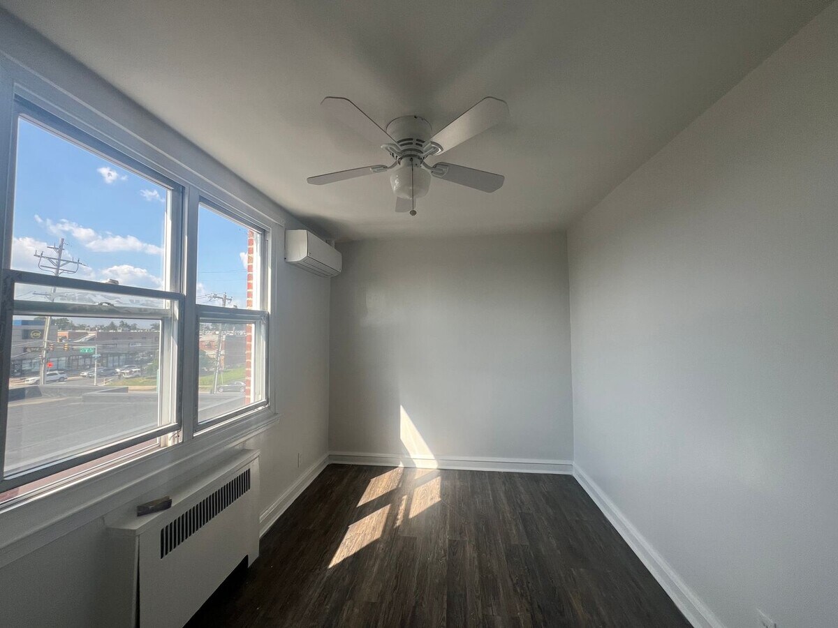 Photo - 7236 Barnard Ave Unidad 3rd Fl