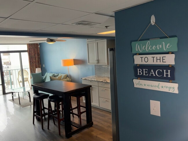 Photo - 201 74th Ave N Unidad 2845/46