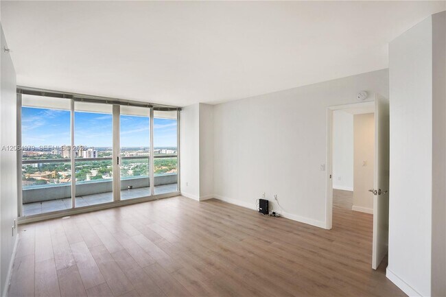 21205 Yacht Club Dr Unit 2604