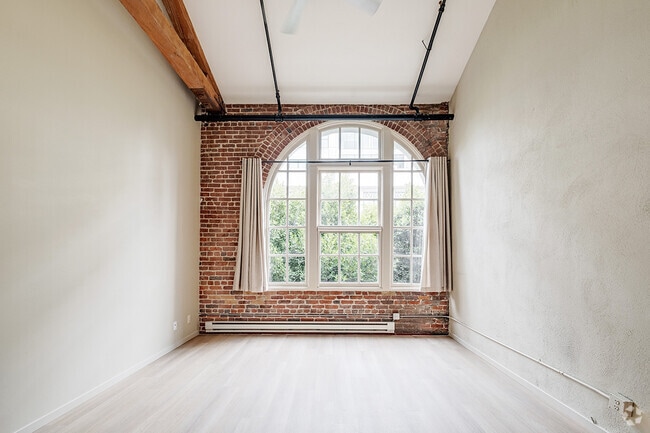 Building Photo - 461 2nd St Unit 314 Rental