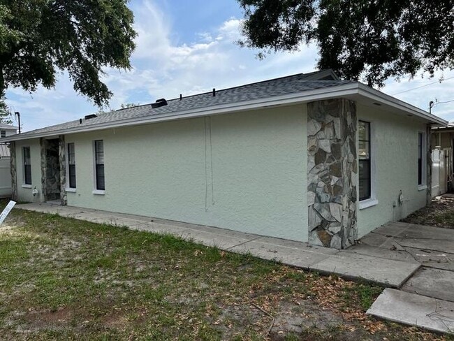 Photo - Beautiful 3BR Home in Central Tampa – Move-In Ready!