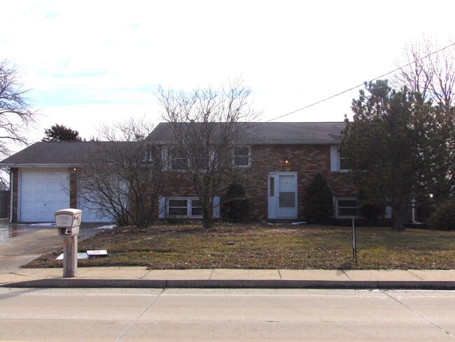 Great 4 Bedroom House In Ashland MO! - Great 4 Bedroom House In Ashland MO!