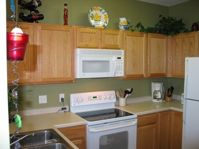 Building Photo - 17644 Hackberry Ct