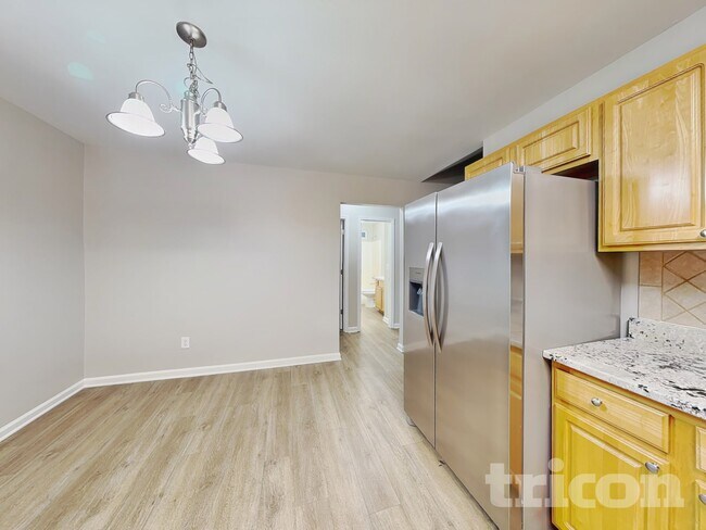 Photo - 35 Atherton Dr