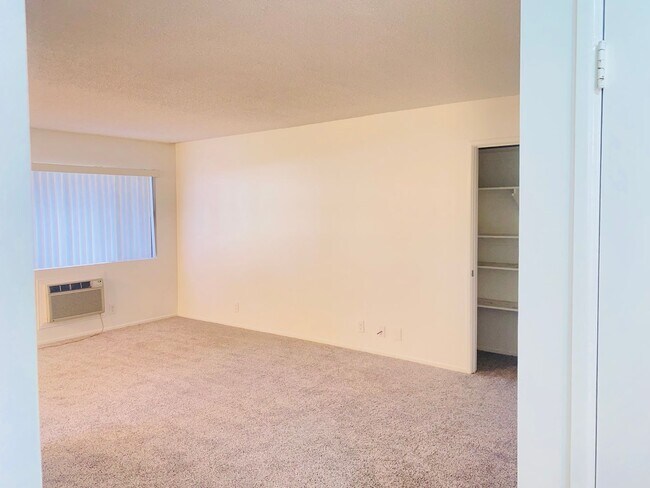 Photo - 25260 Unit 2