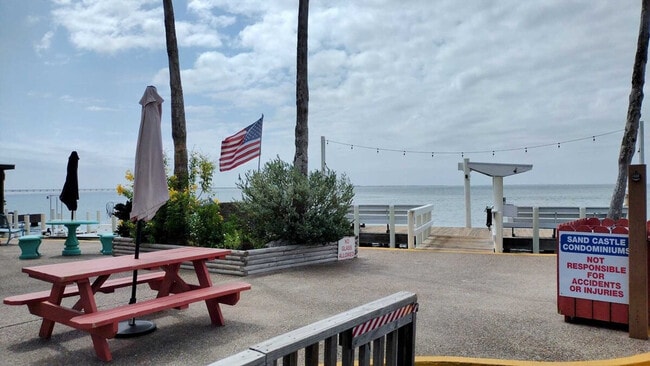 Photo - 208 W Kingfish St Unidad ID1255586P