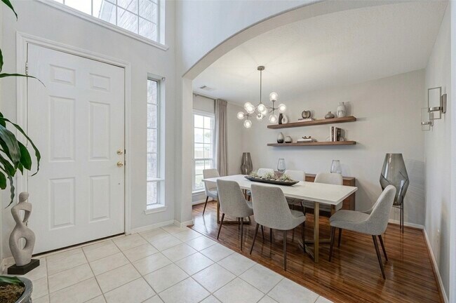 Photo - 17015 Maricella Cir