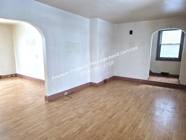 Photo - 1305 Irwin St