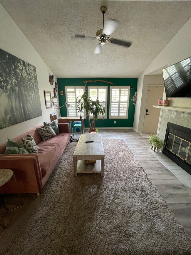 Photo - 14419 Tiffer Ln