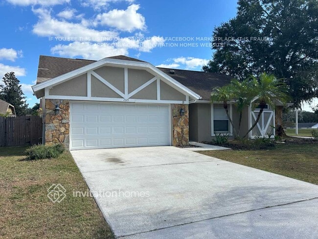 Photo - 2825 Mnr Hl Dr