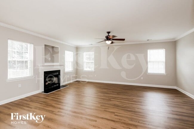 Photo - 4006 Linville Falls Ln