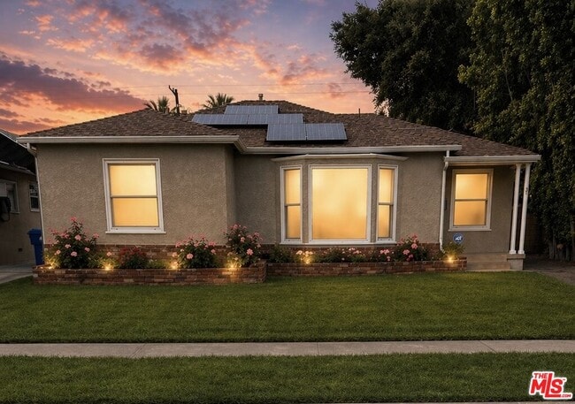 Building Photo - 17345 Hamlin St