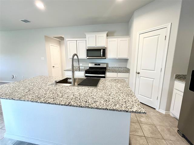 Photo - 124 Greengate Dr