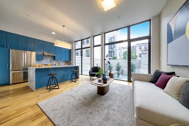 Photo - 237 Devoe St Unit 2