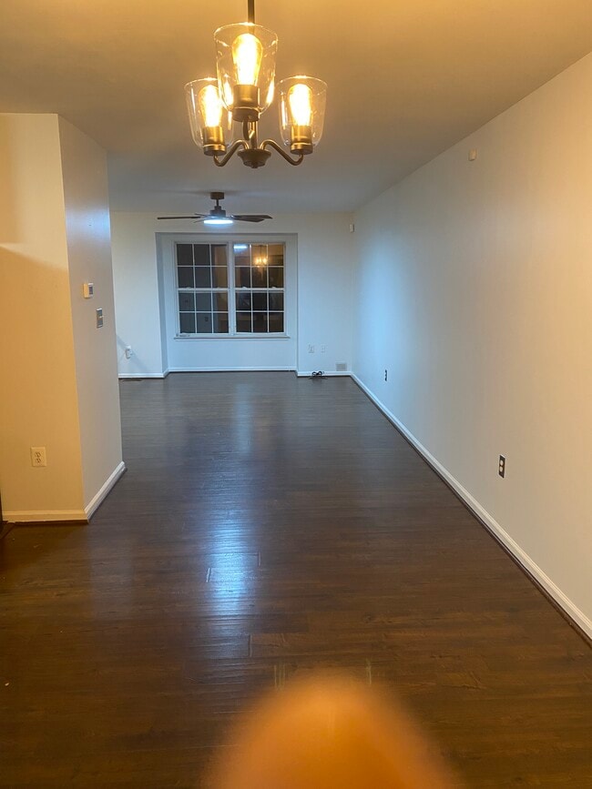 Photo - 707 Kings Crest Dr