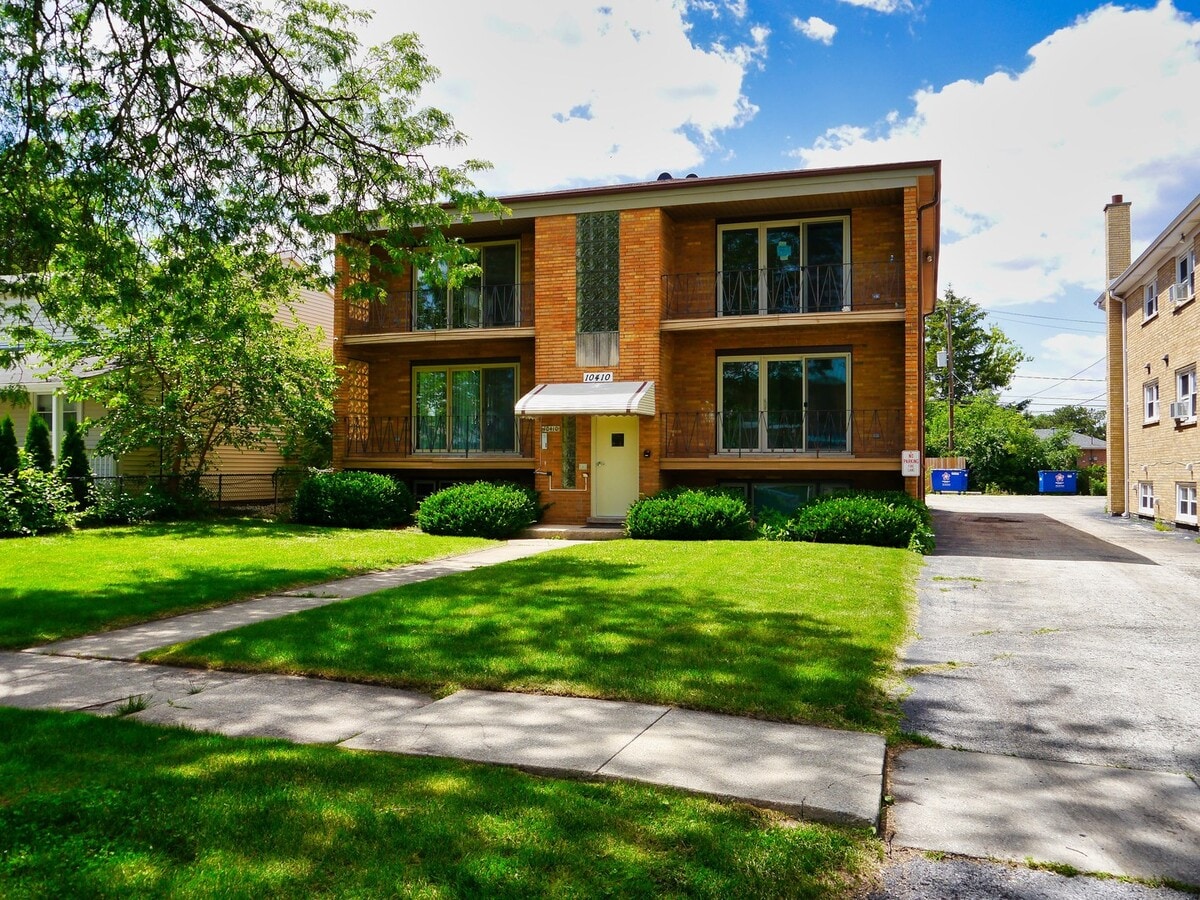 Photo - 10410 Moody Ave Unit BS