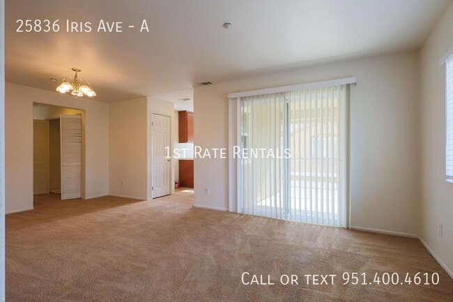 Photo - 25836 Iris Ave