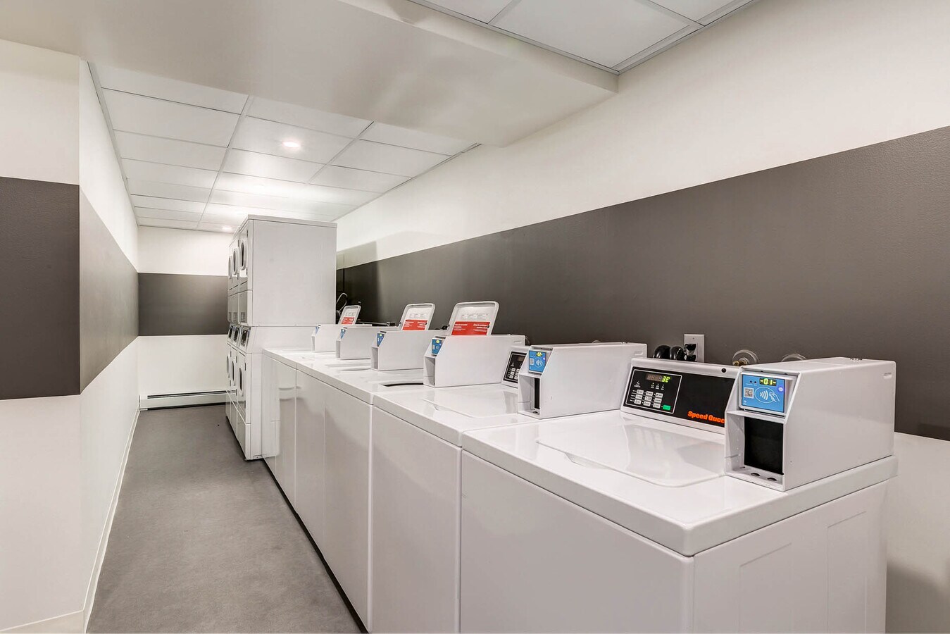 Photo - Riverview Manor