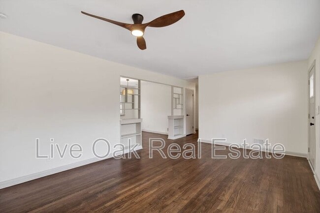 Photo - 8056 Meadow Creek Rd