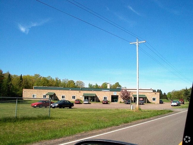 Building Photo - Oulu Pines Apartments