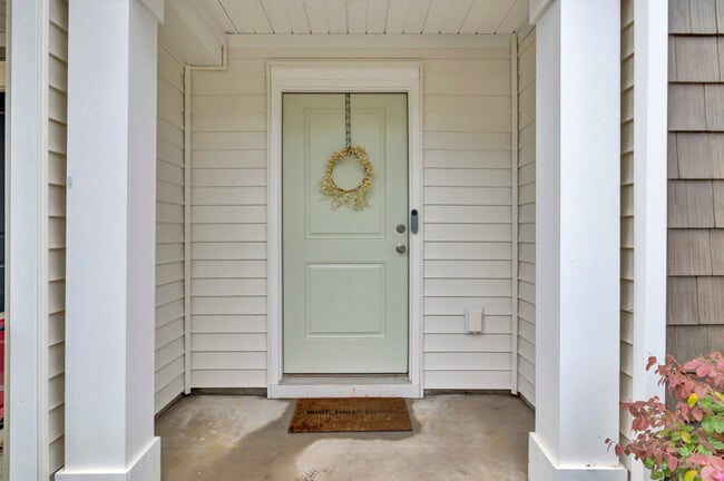 Photo - 102 Rosefield Ct