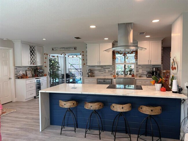 Photo - 4420 Meadow Creek Cir