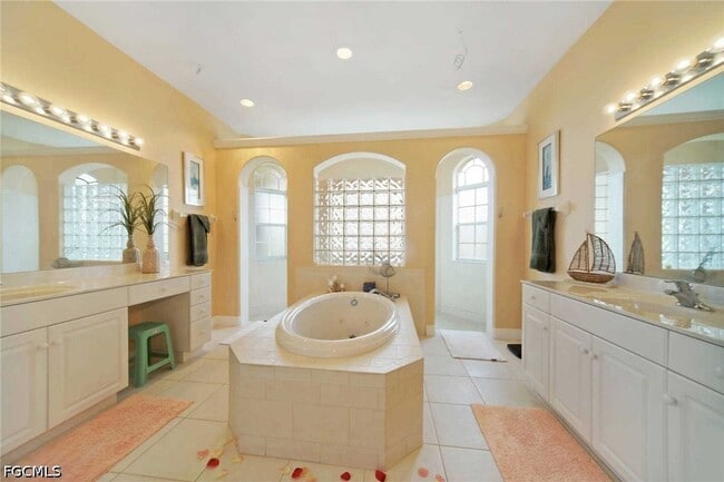 Photo - 4114 NW 39th Ln