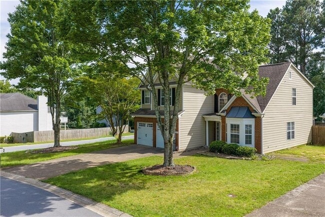 Photo - 4392 Windmoor Dr NW