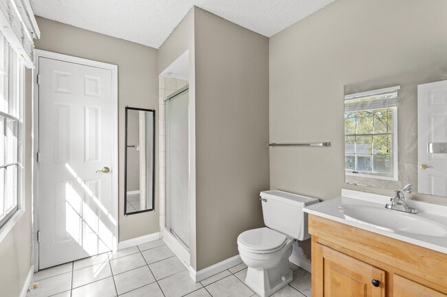 Photo - 14355 Rainy Lake Dr