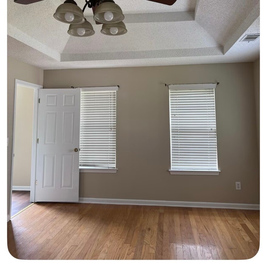 Photo - 1560 Rogers Crossing Dr