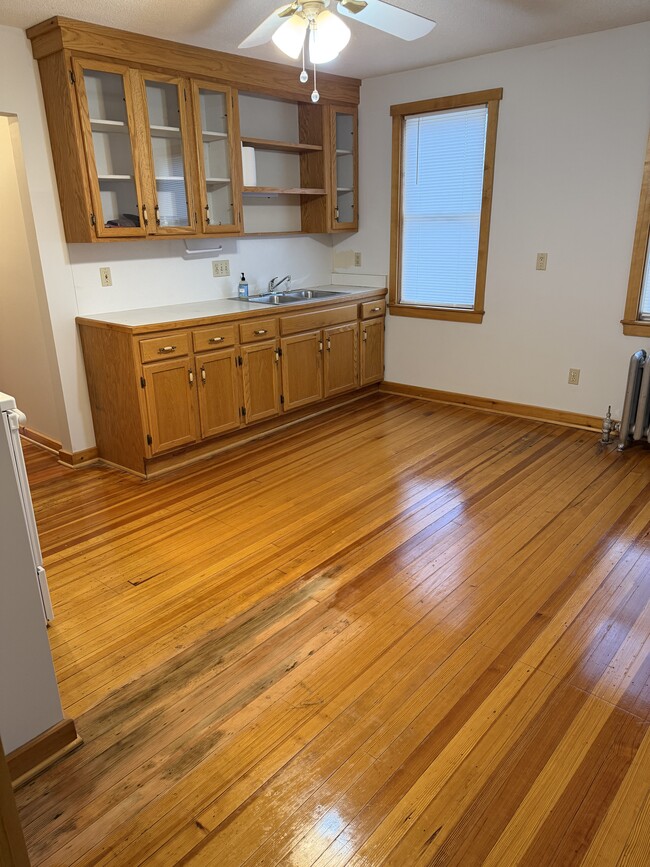 Photo - 56 Westwood Ave Unit C